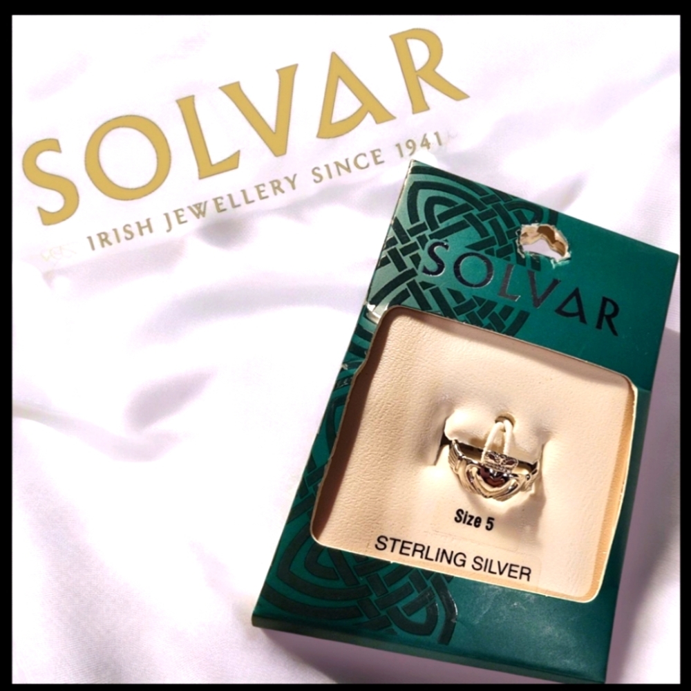 New! Solvar Sterling Silver Ladies Claddagh Ring Size 5